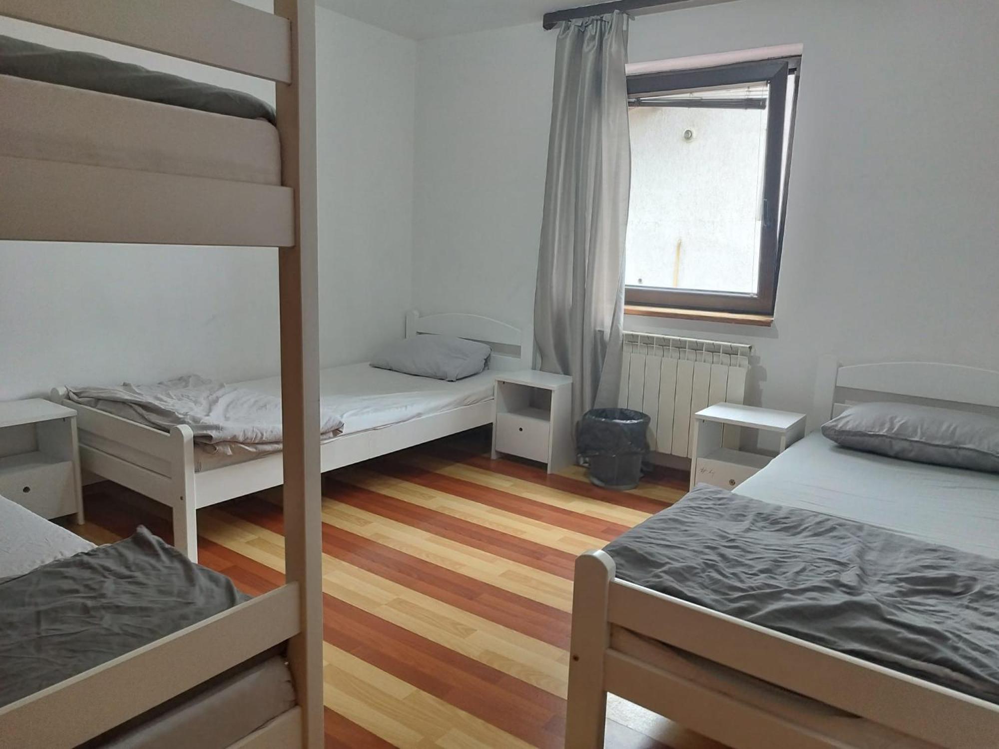 Budget Rooms Vratnik - Amazing Views Sarajevo Exterior photo