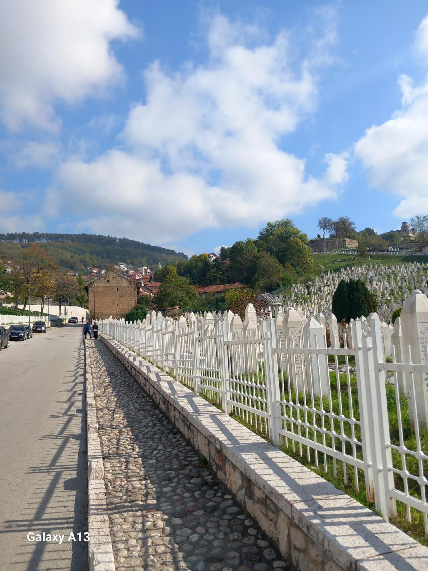 Budget Rooms Vratnik - Amazing Views Sarajevo Exterior photo