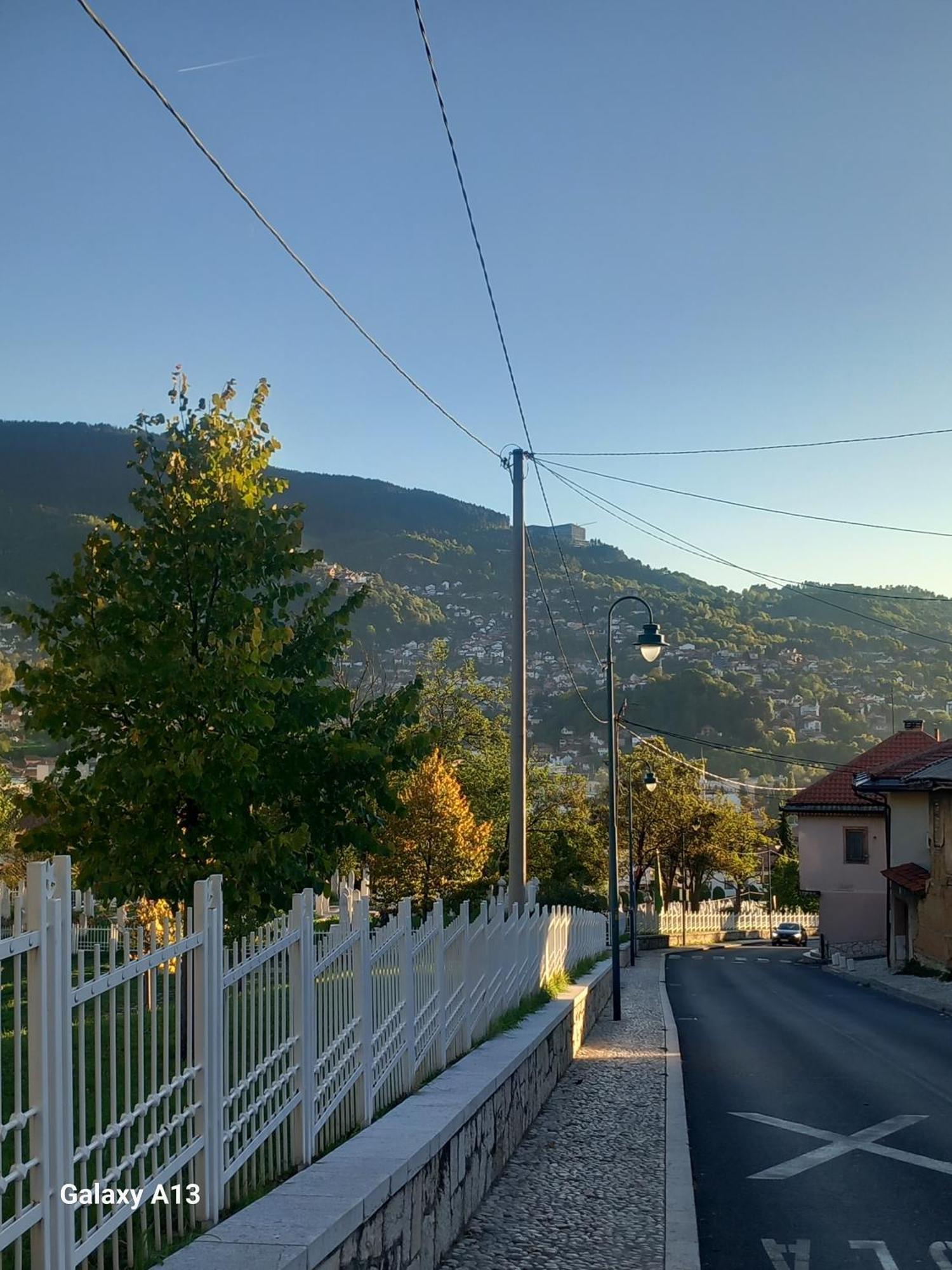 Budget Rooms Vratnik - Amazing Views Sarajevo Exterior photo